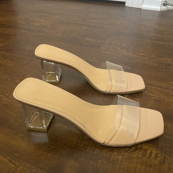 Clear heel mule - Picture 1 of 3